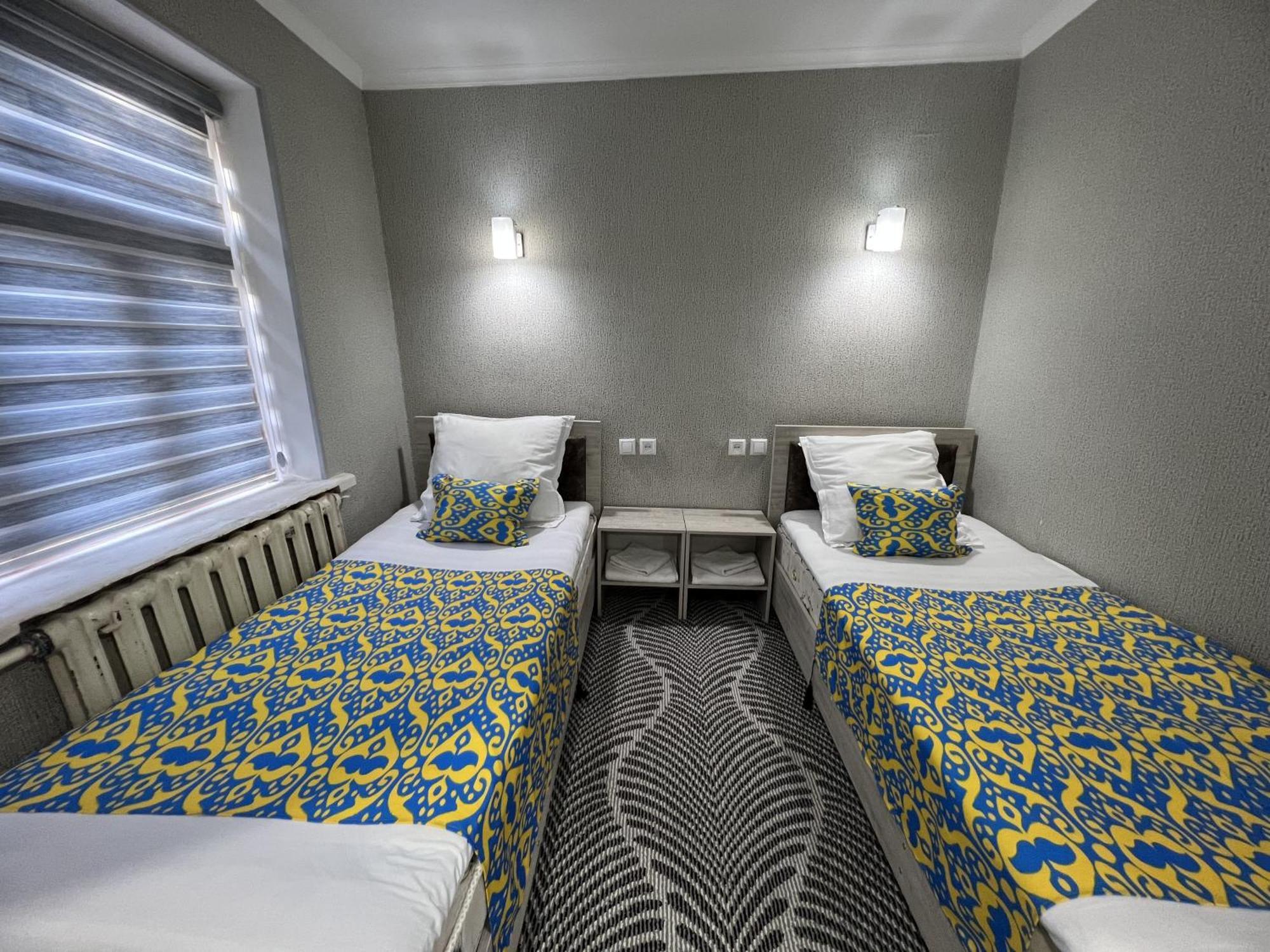 Status House Hotel เฟอร์กานา ภายนอก รูปภาพ