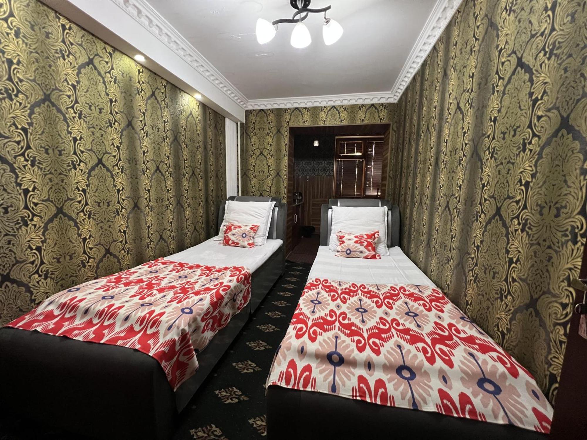 Status House Hotel เฟอร์กานา ภายนอก รูปภาพ